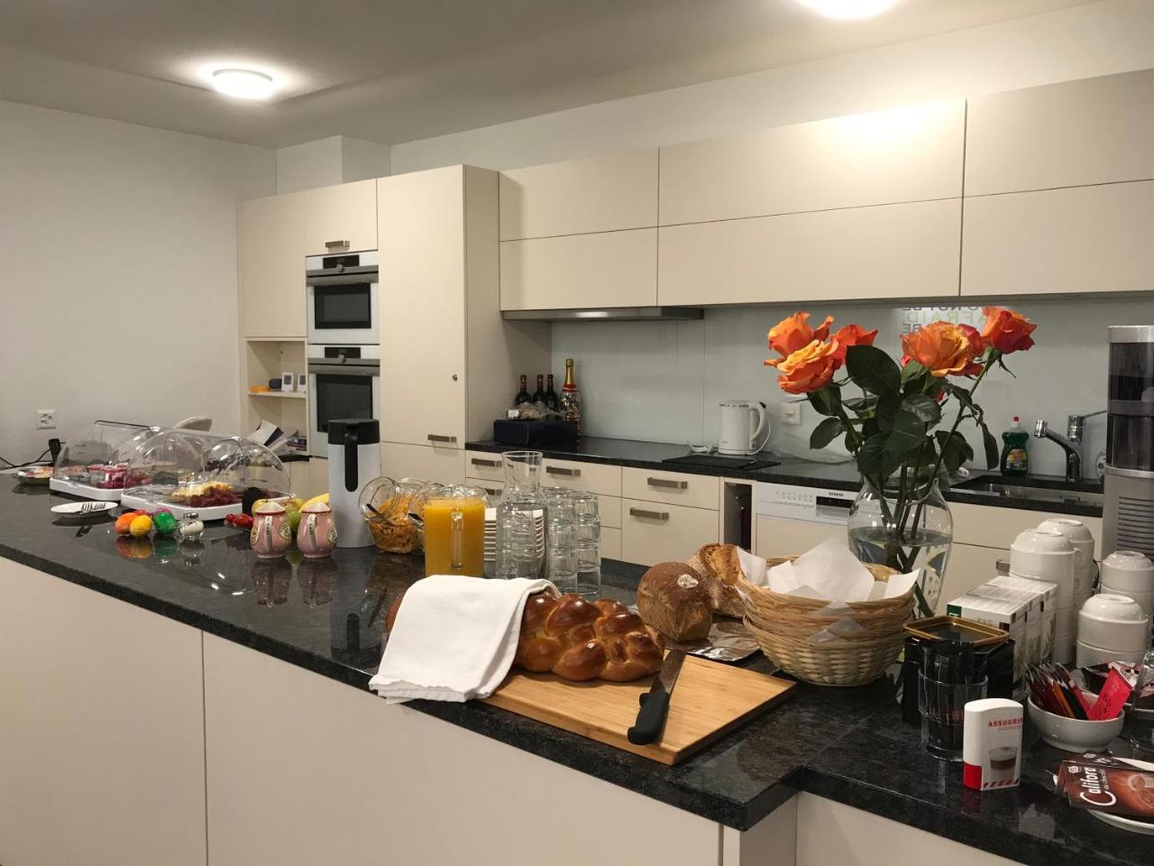 Bed & Breakfast Oasee Jona Экстерьер фото