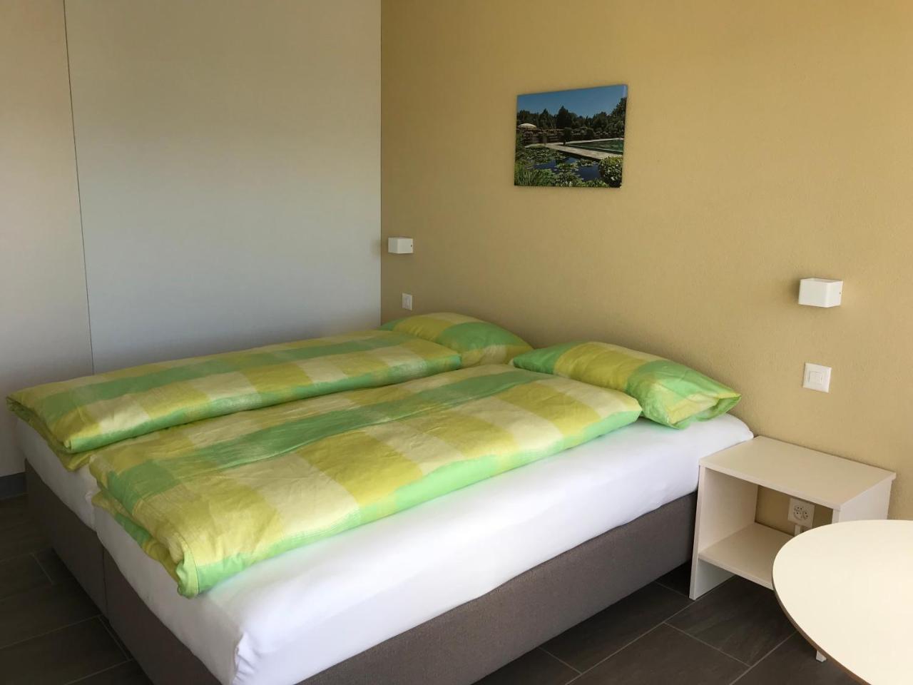 Bed & Breakfast Oasee Jona Экстерьер фото